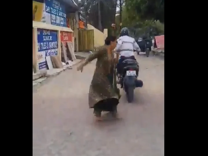 Ghaziabad woman Ghaziabad woman