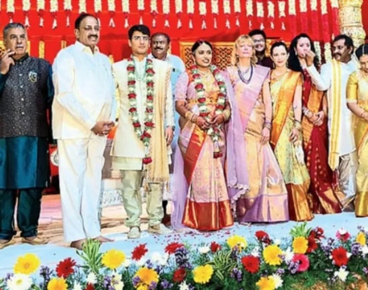 spain youth - Telugu girl