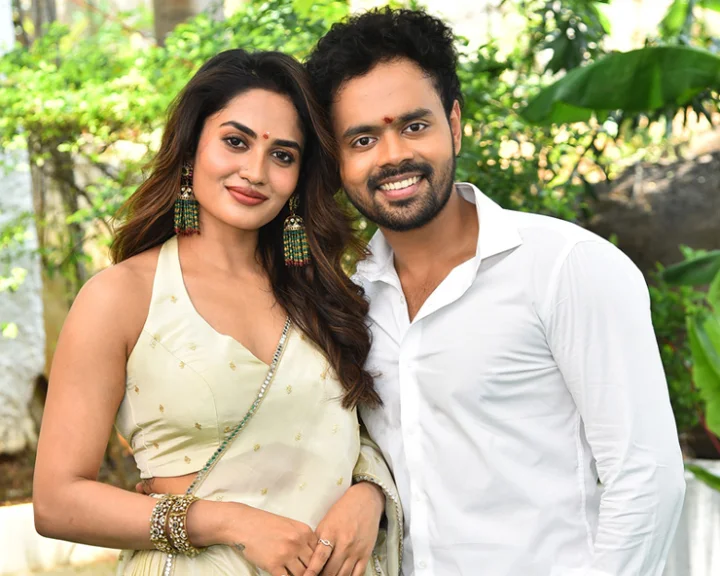 Nikhil Vijayendra Simha  Teju Ashwini