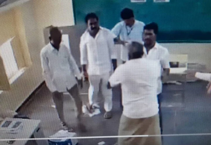 YCP MLA Pinnelli Ramakrishnare vandalized the EVM