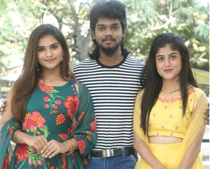Mithun Chakraborty,  Varsha, Shweta