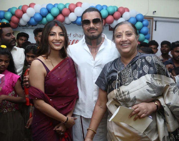 Varalakshmi Sarath Kumar & Nikolai Sachdev