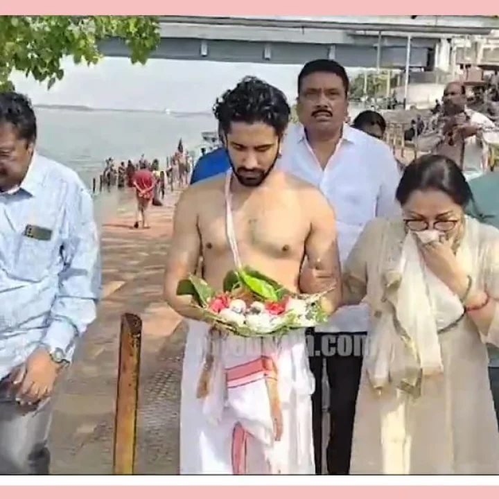 రాజమండ్రి లో జయప్రద సోదరుడు రాజబాబు అస్థికల నిమజ్జనం