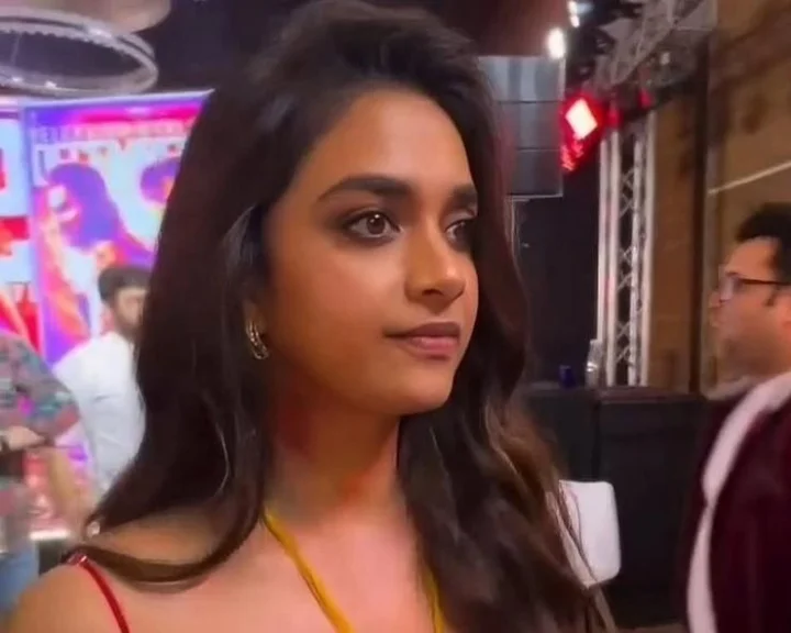 సోషల్ మీడియాలో కీర్తి సురేష్ మార్ఫింగ్ ఫోటోలు... బోరుమంటున్న నటి