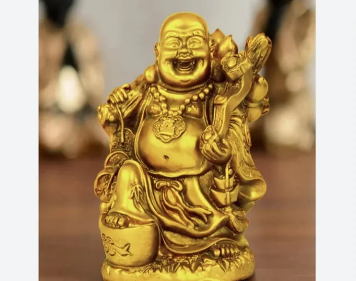 Laughing budha