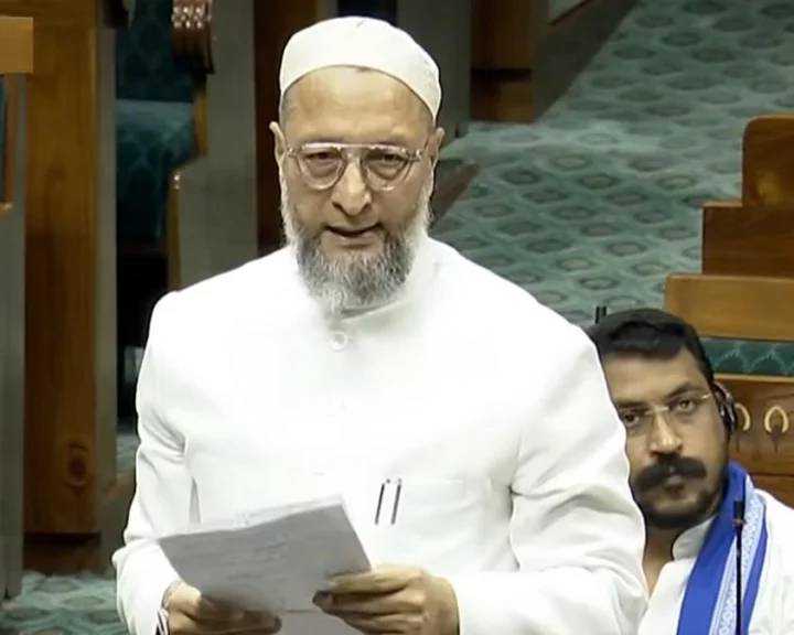 అసదుద్దీన్ ఒవైసీ కీలక వ్యాఖ్యలు.. కాంగ్రెస్‌కు కాదు.. నవీన్ యాదవ్‌కే మద్దతు