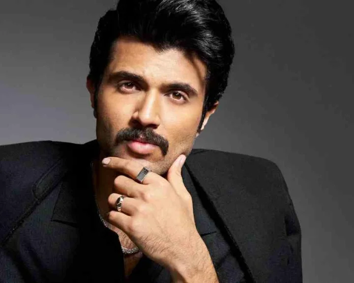 నాకేం కాలేదు.. అంతా బాగానే వుంది... మా కారుకు దెబ్బ తగిలింది : విజయ్ దేవరకొండ