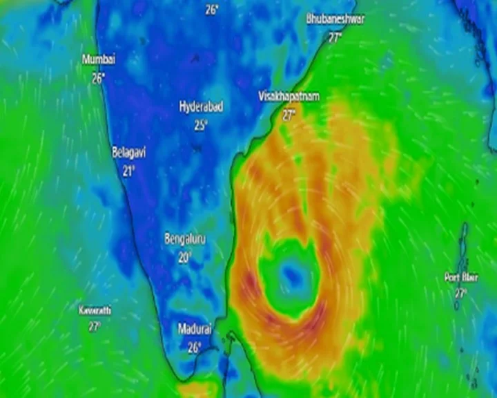 బంగాళాఖాతంలో అల్పపీడనం : ఆరు జిల్లాలకు రెడ్ అలెర్ట్