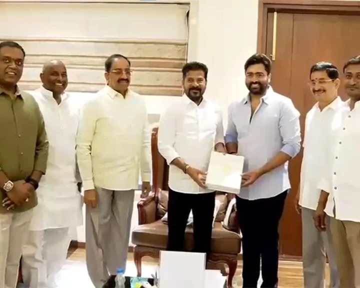Revanth Reddy: ముఖ్యమంత్రి రేవంత్ రెడ్డి ని ఆహ్వానించిన నారా రోహిత్