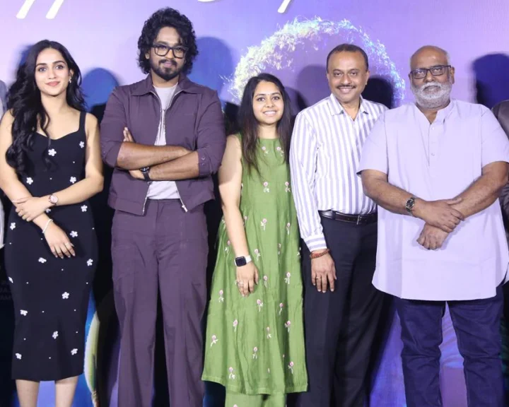 చెవిటి, మూగ అమ్మాయి ని ప్రేమించే యువకుడి గాథతో మోగ్లీ