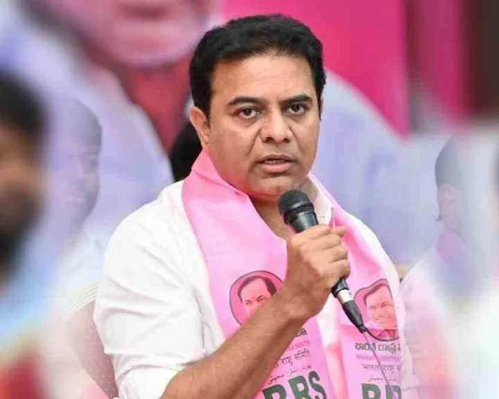 ఢిల్లీ రాజకీయాల్లో బీఆర్ఎస్ ముఖ్యమైన పాత్ర పోషిస్తుంది.. కేటీఆర్ వీడియో వైరల్ ఢిల్లీ రాజకీయాల్లో బీఆర్ఎస్ ముఖ్యమైన పాత్ర పోషిస్తుంది.. కేటీఆర్ వీడియో వైరల్