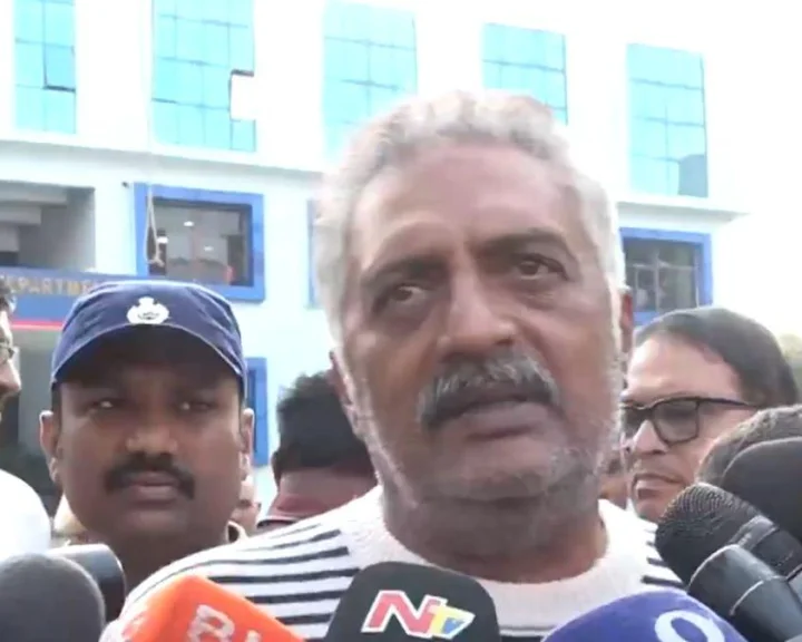 అప్పట్లో తెలియక బెట్టింగ్ యాప్‌ని గేమింగ్ యాప్ అనుకుని ప్రమోట్ చేసా: ప్రకాష్ రాజ్ (video)