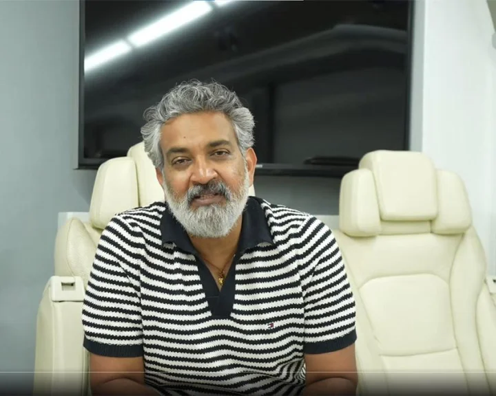 Rajamouli: రాజమౌళి, మహేష్ బాబు చిత్రం వారణాసి ఒక్క పార్ట్ నా?