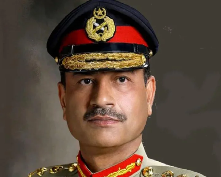 పాకిస్తాన్ కొత్త చట్టం: పాక్ ఆర్మీ చీఫ్ మునీర్ మారణహోమం చేసినా జీవితాంతం అరెస్ట్ చేయరట