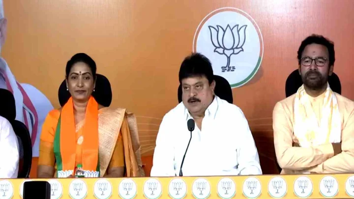బీజేపీ తీర్థం పుచ్చుకున్న ఆమని.. మోదీపై ప్రశంసలు.. ప్రజాసేవే ప్రధాన లక్ష్యం (video)