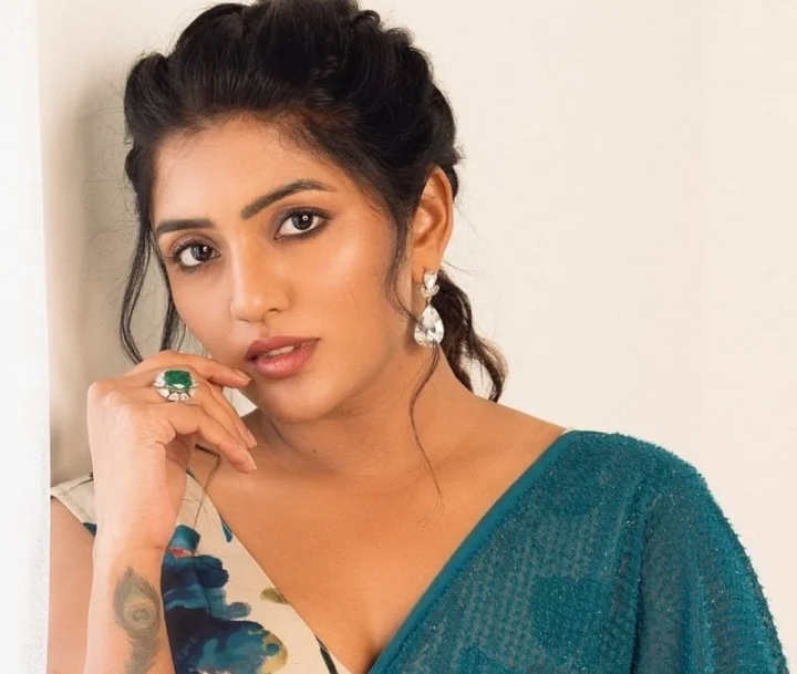 త్రివిక్రమ్ శ్రీనివాస్ మోసం చేశారంటున్న మరో హీరోయిన్