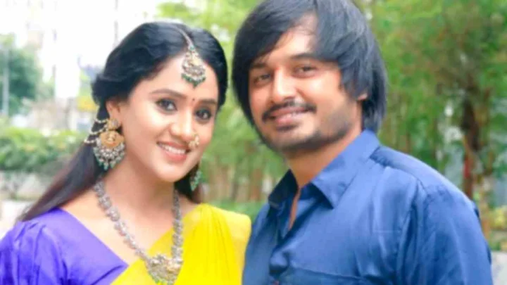 కార్తీక దీపం సీరియల్‌ నటి.. దర్శకుడు విజయ్ కార్తీక్‌కు బ్రేకప్ చెప్పేసింది..