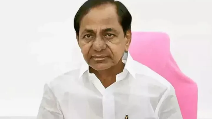 ఫోన్ ట్యాపింగ్ కేసు : సిట్ విచారణకు మాజీ సీఎం కేసీఆర్