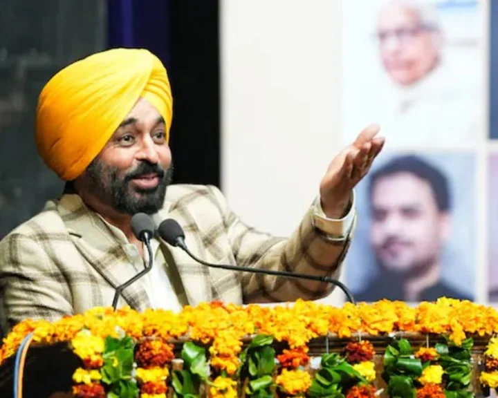 పంజాబ్ ముఖ్యమంత్రి భగవంత్ మాన్ సింగ్‌ విదేశీ పర్యటనకు కేంద్రం నో