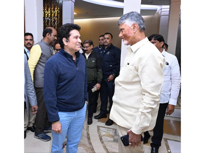 చంద్రబాబును కలవడం గొప్ప అనుభూతి - ఆయురారోగ్యాలతో ఆనందంగా ఉండాలి...