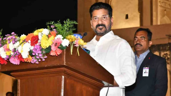 గల్ఫ్‌లో 15లక్షల మంది తెలంగాణ ప్రజలు.. కంట్రోల్ రూమ్ సిద్ధం చేసిన సీఎం రేవంత్