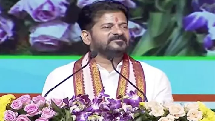 ప్రశ్నపత్రాల లీక్ మాఫియాపై ఉక్కుపాదం మోపాలి : సీఎం రేవంత్ రెడ్డి