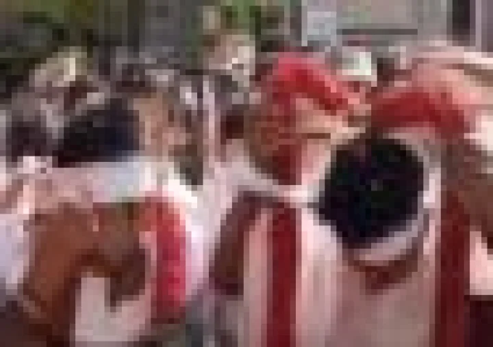 సనాతన ధర్మాన్ని కరోనాతో పోల్చిన ఉదయనిధి స్టాలిన్ ఆలయాల చుట్టూ తిరుగుతున్నారే?