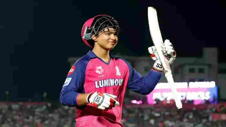ఐపీఎల్‌లో బుడ్డోడి సత్తా అదుర్స్.. ఆడిన బంతులన్నీ సిక్సులు, ఫోర్లే.. రికార్డుల వివరాలు (video)