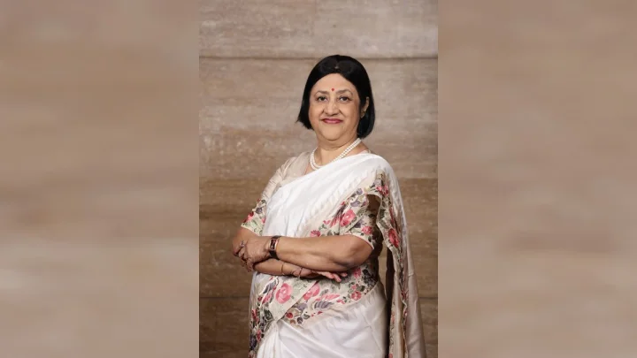 విద్యార్థుల ప్రవేశాలు, అనుసంధానతను మార్చడానికి సేల్స్‌ఫోర్స్‌తో ఎన్ఎంఐఎంఎస్ భాగస్వామ్యం