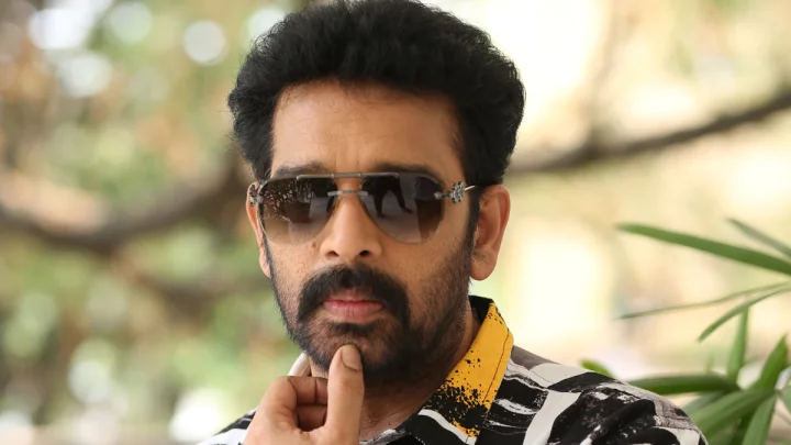 JD Chakravarthy: నచ్చకపోతే థియేటర్స్‌లోనే కాదు, ఓటీటీలో కూడా చూడరు : జేడీ చక్రవర్తి