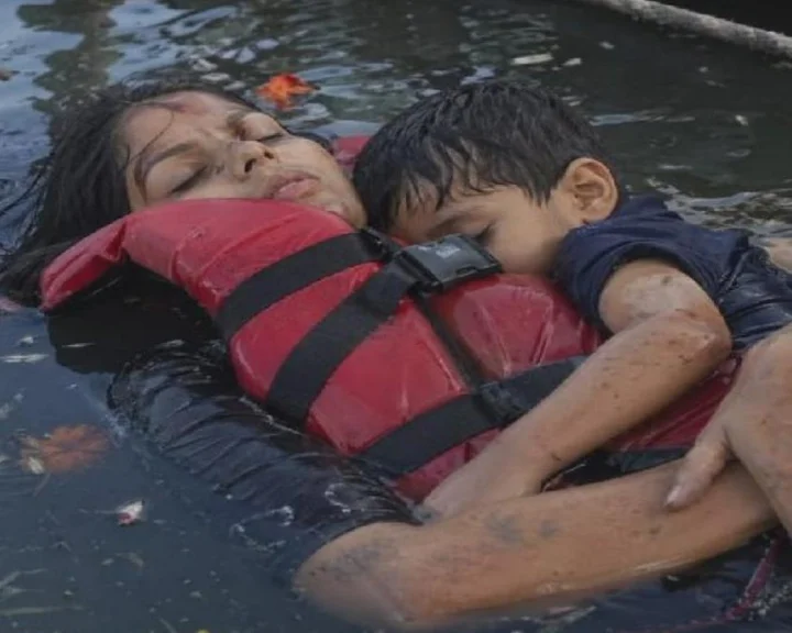 పేగు బంధం ... మరణంలోనూ వీడని తల్లీకొడుకులు