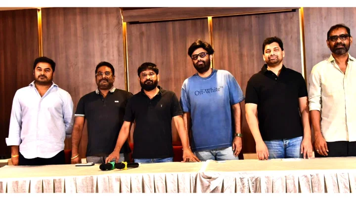 ఎగ్జిబిటర్ల సమస్యల పరిష్కారినికి సిద్ధం - దానితోపాటు నిర్మాతల సమస్య లూ పరిష్కారం కావాలి