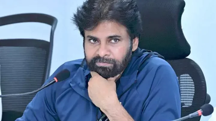 హైదరాబాద్‌కు రావొద్దంటే.. రాహుల్‌‌కు దక్షిణాదిలో ఏంపని? పవన్ కళ్యాణ్ ప్రశ్న