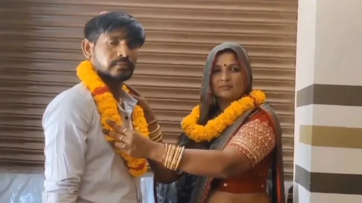 పిల్లనిచ్చిన అత్త ప్రేమలో పడిన అల్లుడు, లేచిపోయి పెళ్లి చేసుకున్నారు, వీడియో