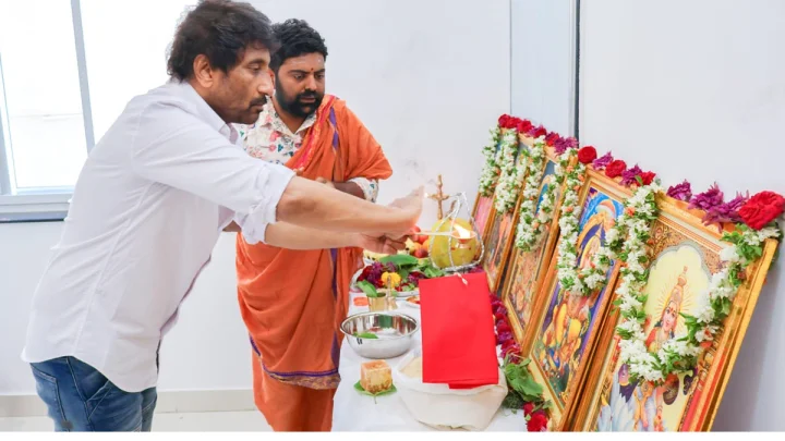 Srinu Vaitla: శర్వా నంద్, డైరెక్టర్ శ్రీనువైట్ల సినిమాకు సన్నాహాలు