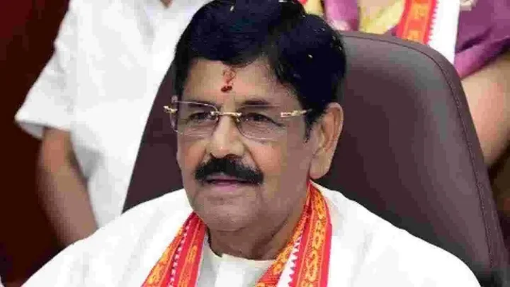 గ్రామాల్లో ప్రజలకు నచ్చిన ఆలయాలను నిర్మిస్తాం : మంత్రి ఆనం రామనారాయణ రెడ్డి