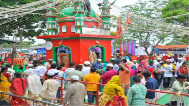 నెల్లూరు మస్తాన్‌వలి దర్గాలో ఎ.ఆర్. రెహమాన్, శివమణి ప్రత్యేక ప్రార్థనలు
