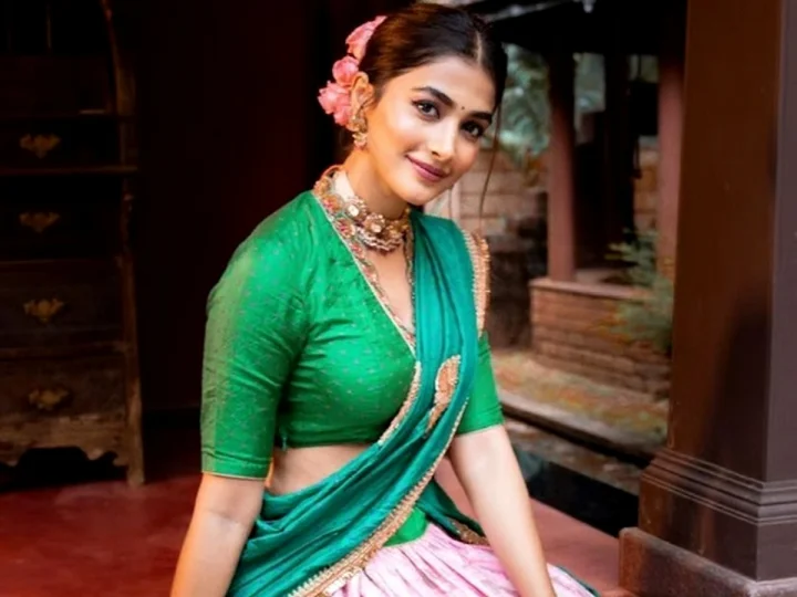 అవకాశాలు లేక వెనుకబడిన హీరోయిన్... అయినా పవన్ చిత్రంలో గోల్డెన్ ఛాన్?