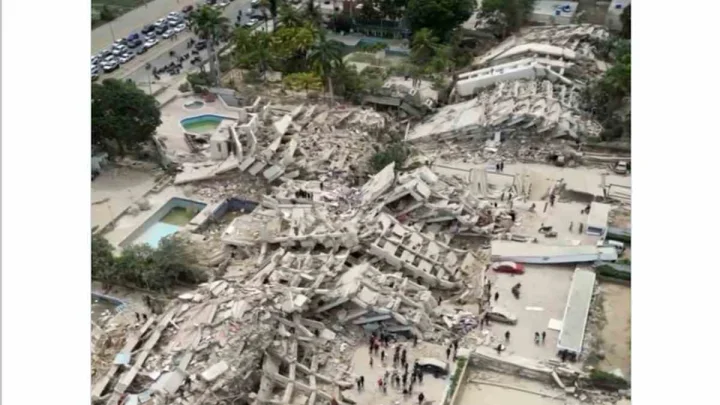 Venezuela earthquake: 2,295కి పెరిగిన వెనిజులా భూకంప మృతుల సంఖ్య