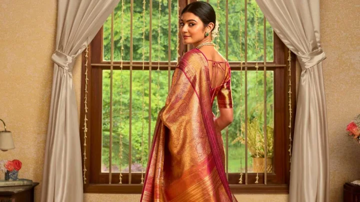 చేనేత చీరలు, సాంప్రదాయ వస్త్ర కలెక్షన్‌పై సేల్‌ను ప్రారంభించిన తనైరా