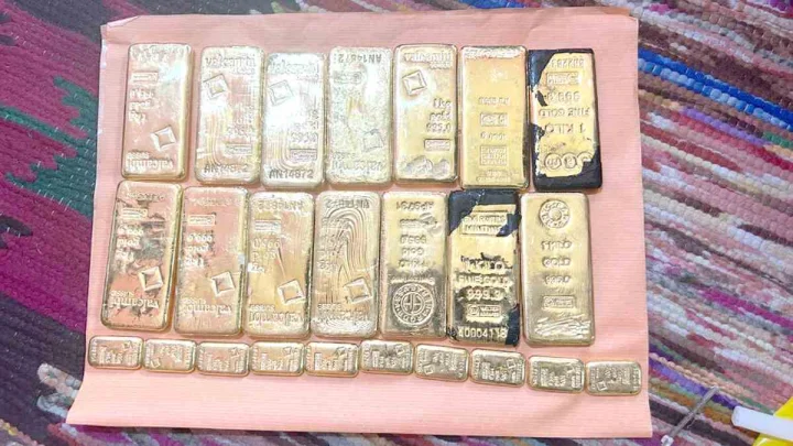 తగ్గుముఖం పట్టిన బంగారం- వెండి ధరలు