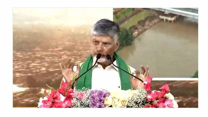 అమరావతి సీడ్ యాక్సెస్ రోడ్ ప్రారంభం.. ఎగతాళి చేసినవారంతా తలదించుకోవాలి.. చంద్రబాబు (video)