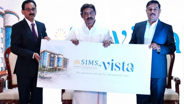 సిమ్స్‌లో సౌందర్య సంరక్షణ కోసం ఎస్తెటిక్ ఇన్‌స్టిట్యూట్‌