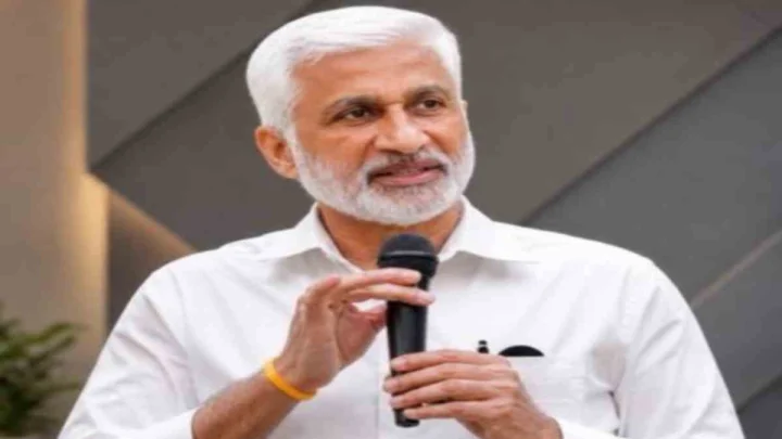 దసరా తర్వాత రాజకీయ పార్టీని ప్రకటిస్తాను: విజయసాయి రెడ్డి