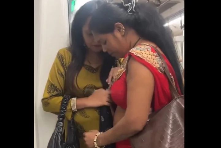 హైదరాబాద్ మెట్రోలో ఆంటీల అరాచకం (వీడియో)