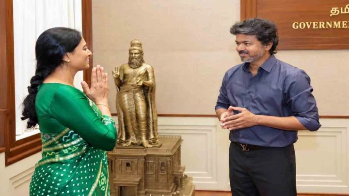 కుమార్తె అంజలి రెడ్డి వివాహం.. సీఎం జోసెఫ్‌ విజయ్‌ని కలిసిన వైఎస్ షర్మిల దంపతులు
