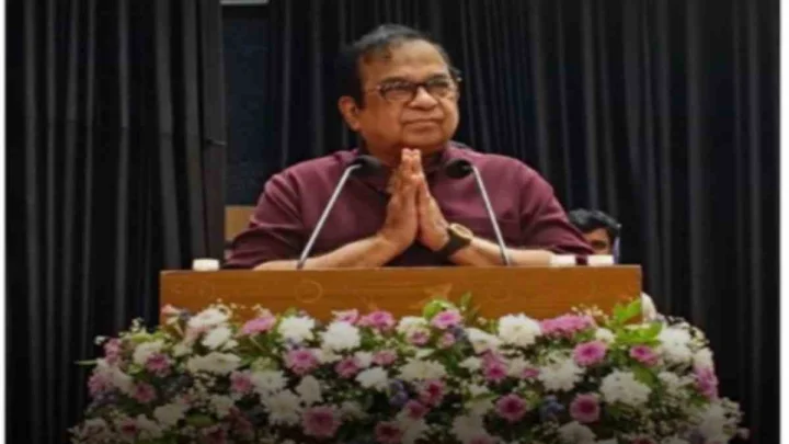 Brahmanandam: సాహిత్యాన్ని మానవ భావోద్వేగాల భాషగా అభివర్ణించిన హాస్యబ్రహ్మ!