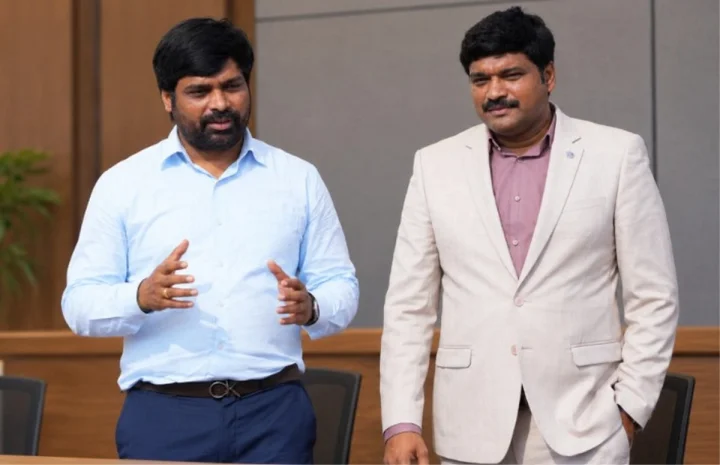 వేగా జ్యూవెలర్స్ ఆధ్వర్యంలో 'రాగ దాండియా ఉత్సవ్' : ఎండీ నవీన్ వనమా