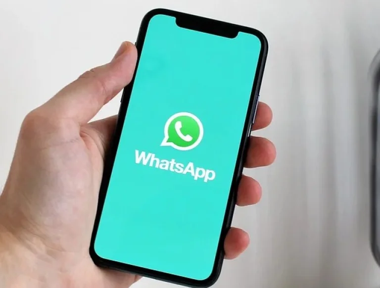 WhatsApp में दिख रहा सिक्योरिटी कोड चेंज का मैसेज आखिर क्या है, जानिए ...